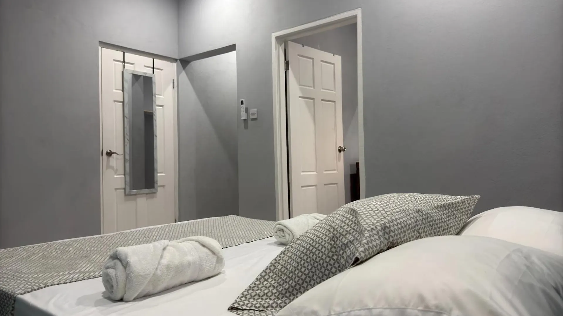 Hilltop Condos Unit #2 Gros Islet