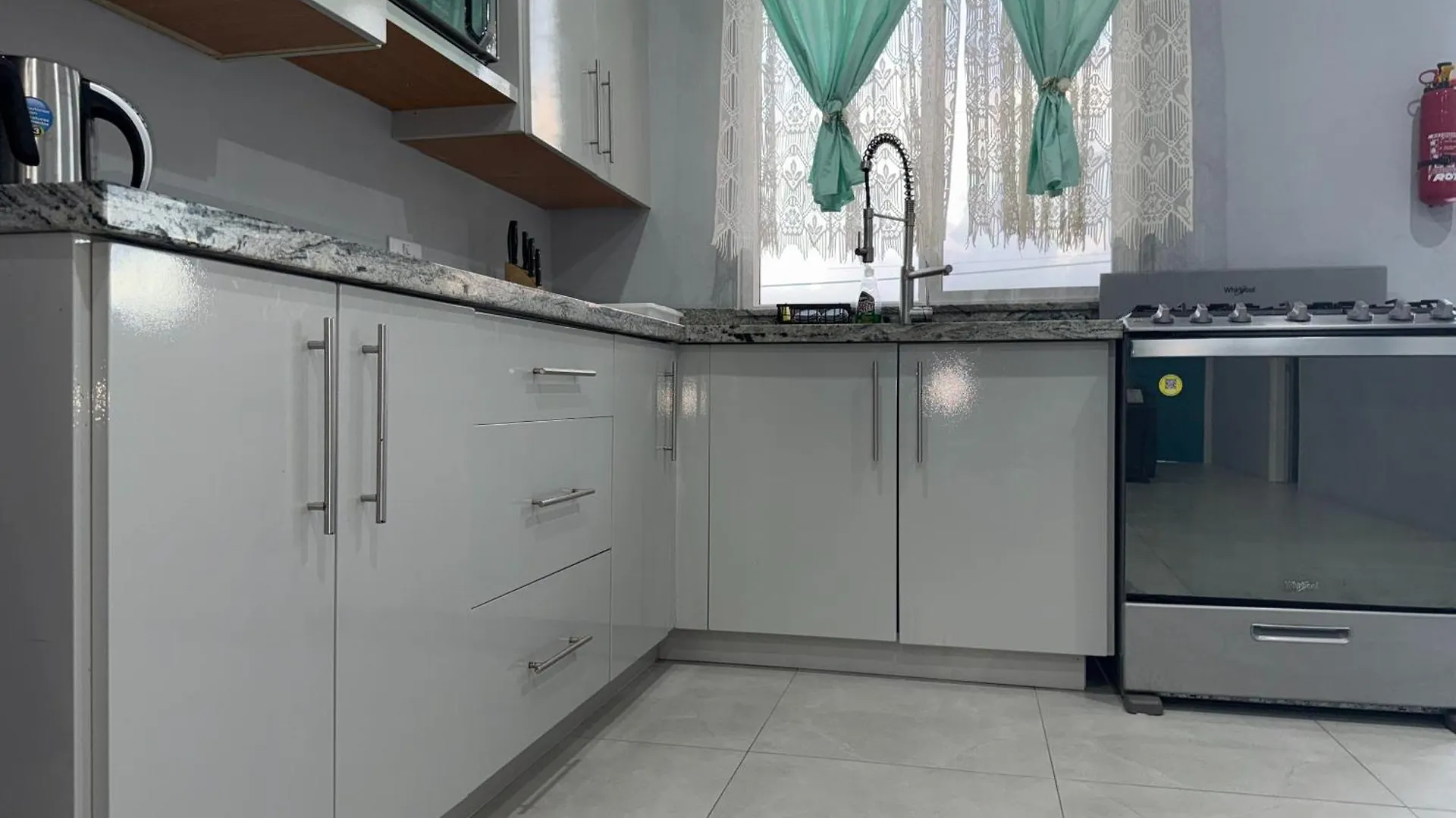 Hilltop Condos Unit #2 Gros Islet Apartment